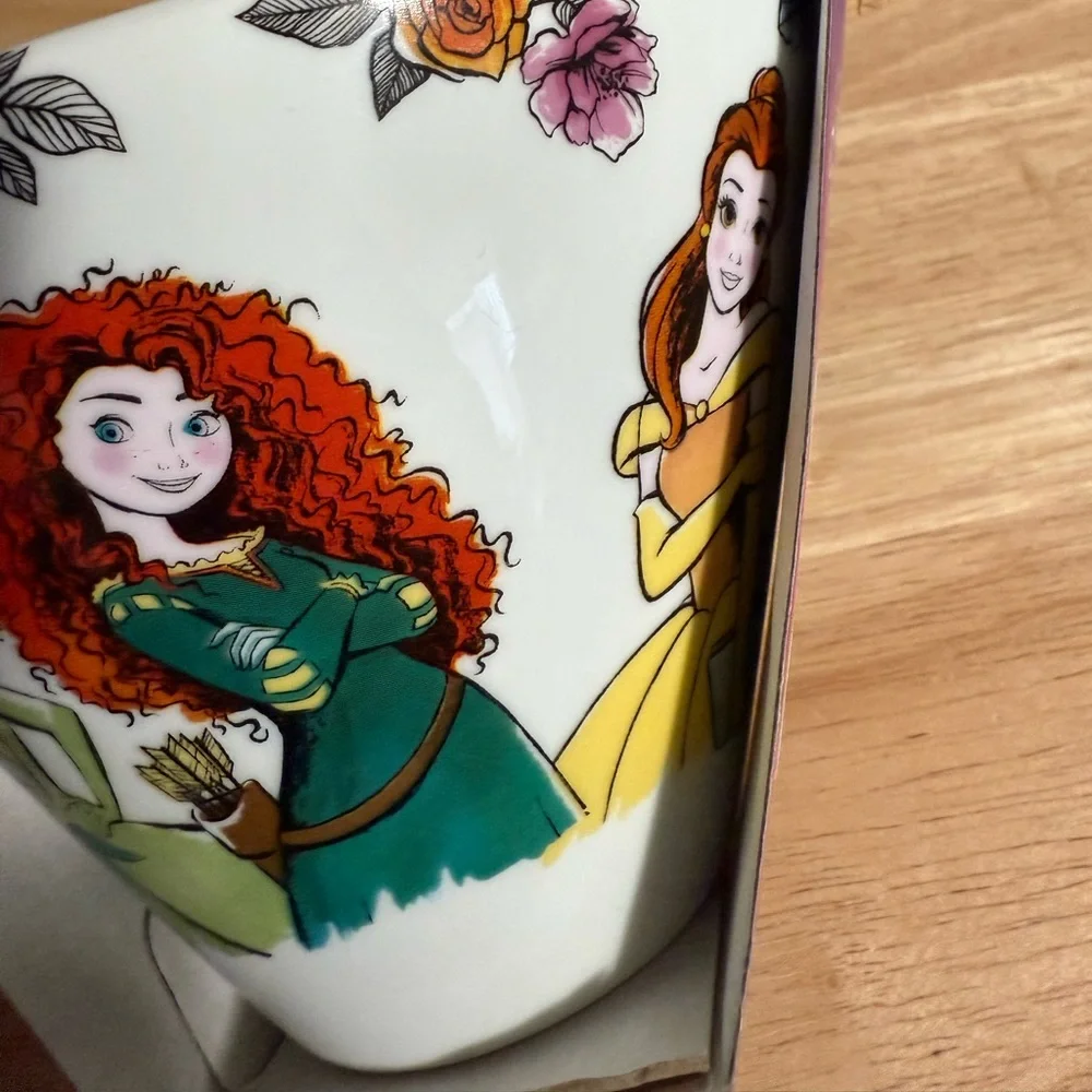 Disney Princess Floral Ramen Bowl with Chopsticks ceramic Tiana Belle Aurora